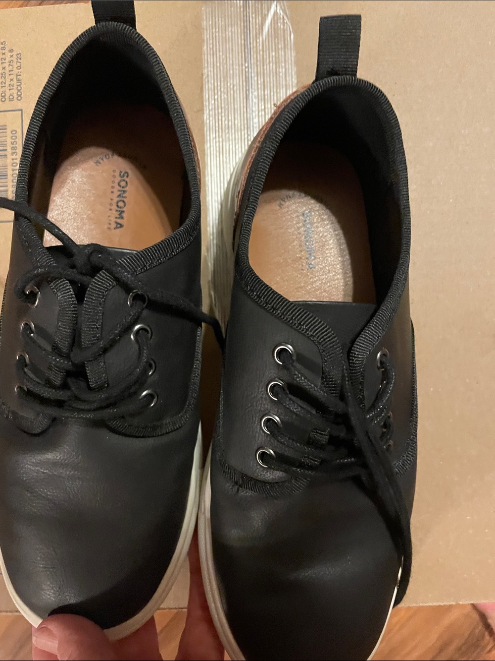 Sonoma Black Low-Top leather-like Lace-Up Sneakers boys size 3